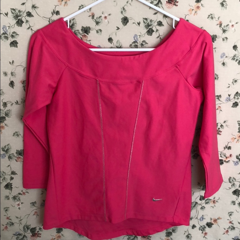 💥Nike Working Out Top NWOT💥💥